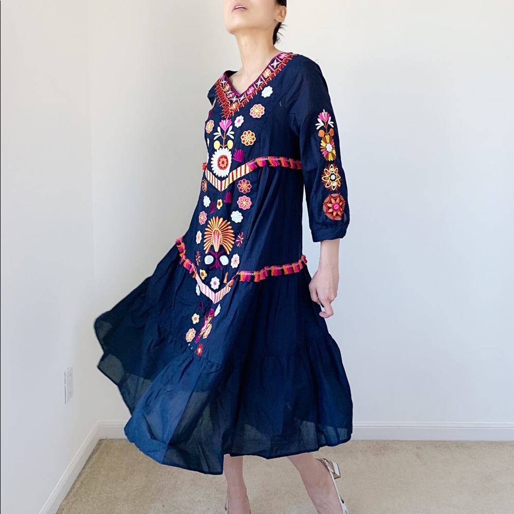 LAST PIECE - Embroidered tassel cotton linen dress - Picture 2 of 8